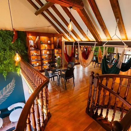 Villa De La Plume *